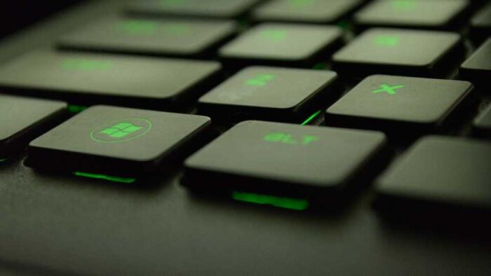 controllare-caratteristiche-pc-windows-copertina
